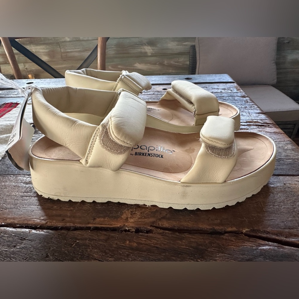 Birkenstock sandals 39
